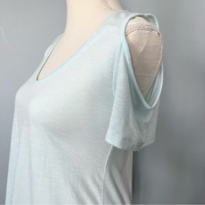 So Relaxed Fit Light Cold Shoulder Top Size XXS